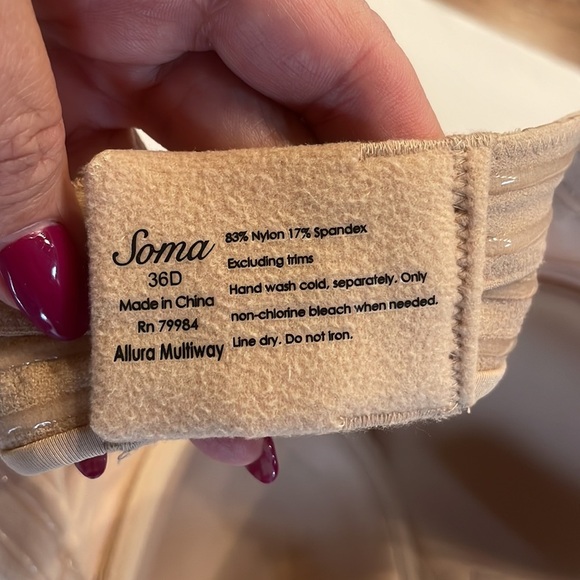 SOMA intimates ALLURA strapless bra 4 way stretch nude size 36D - Picture 10 of 12